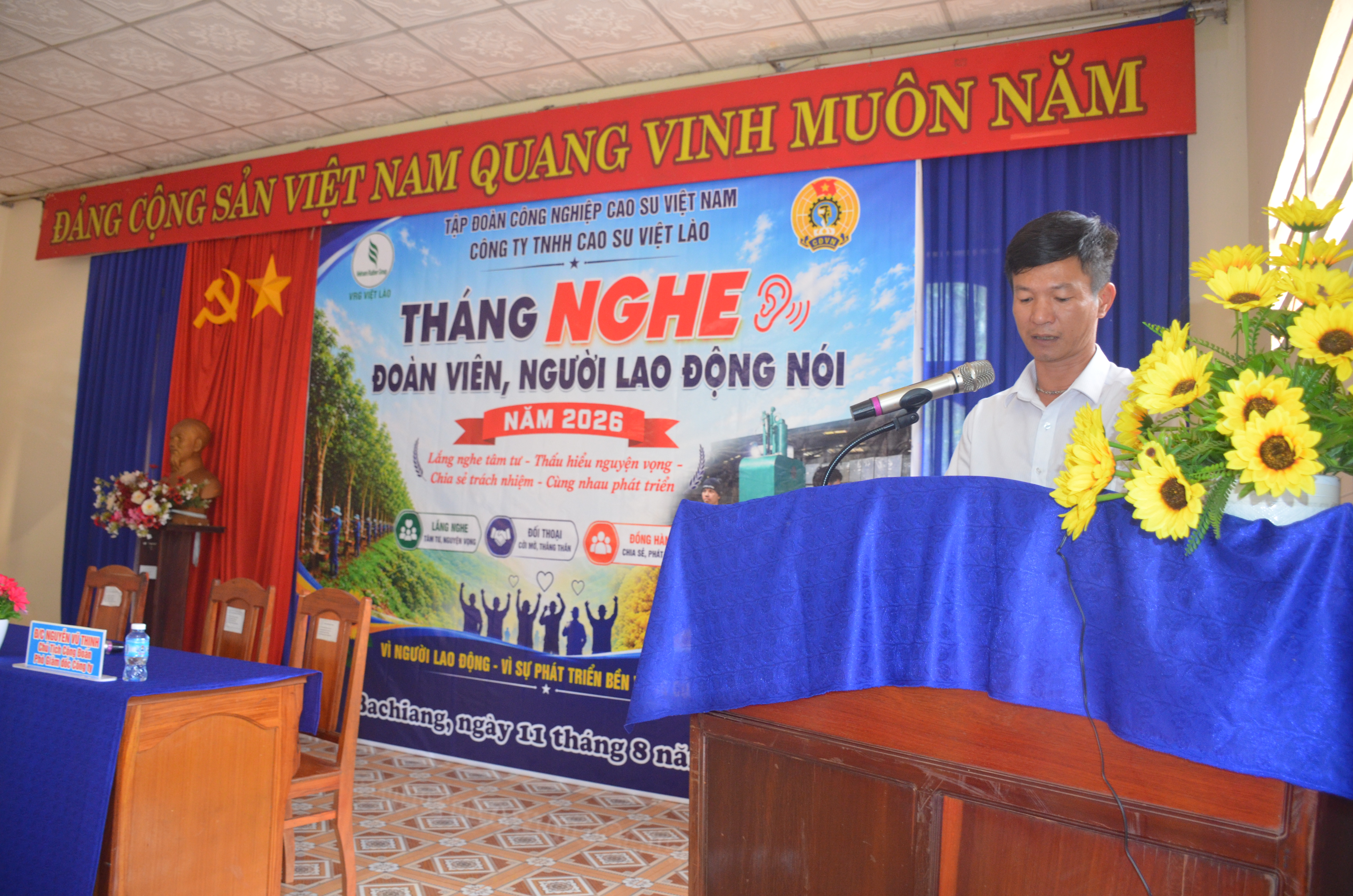 VRG – Ngày 11/8/2026, tại Hội trường Khu vực 4, Công ty TNHH Cao su Việt Lào tổ chức chương trình “Tháng nghe đoàn viên,